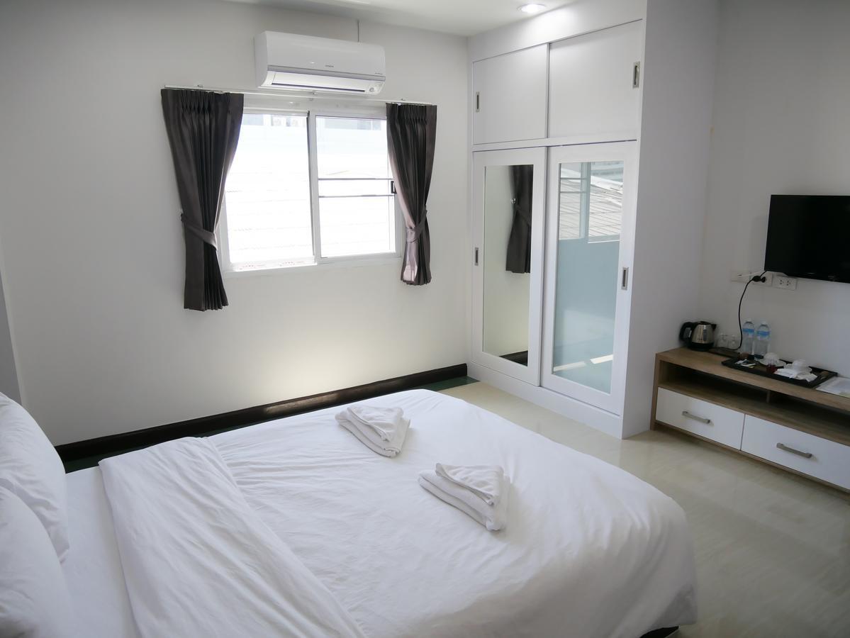 Room58 Bangkok Eksteriør billede